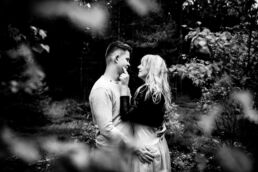 Sesja narzeczeńska w lesie Fotograf Szczecin